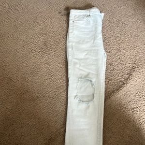 jeans size 28